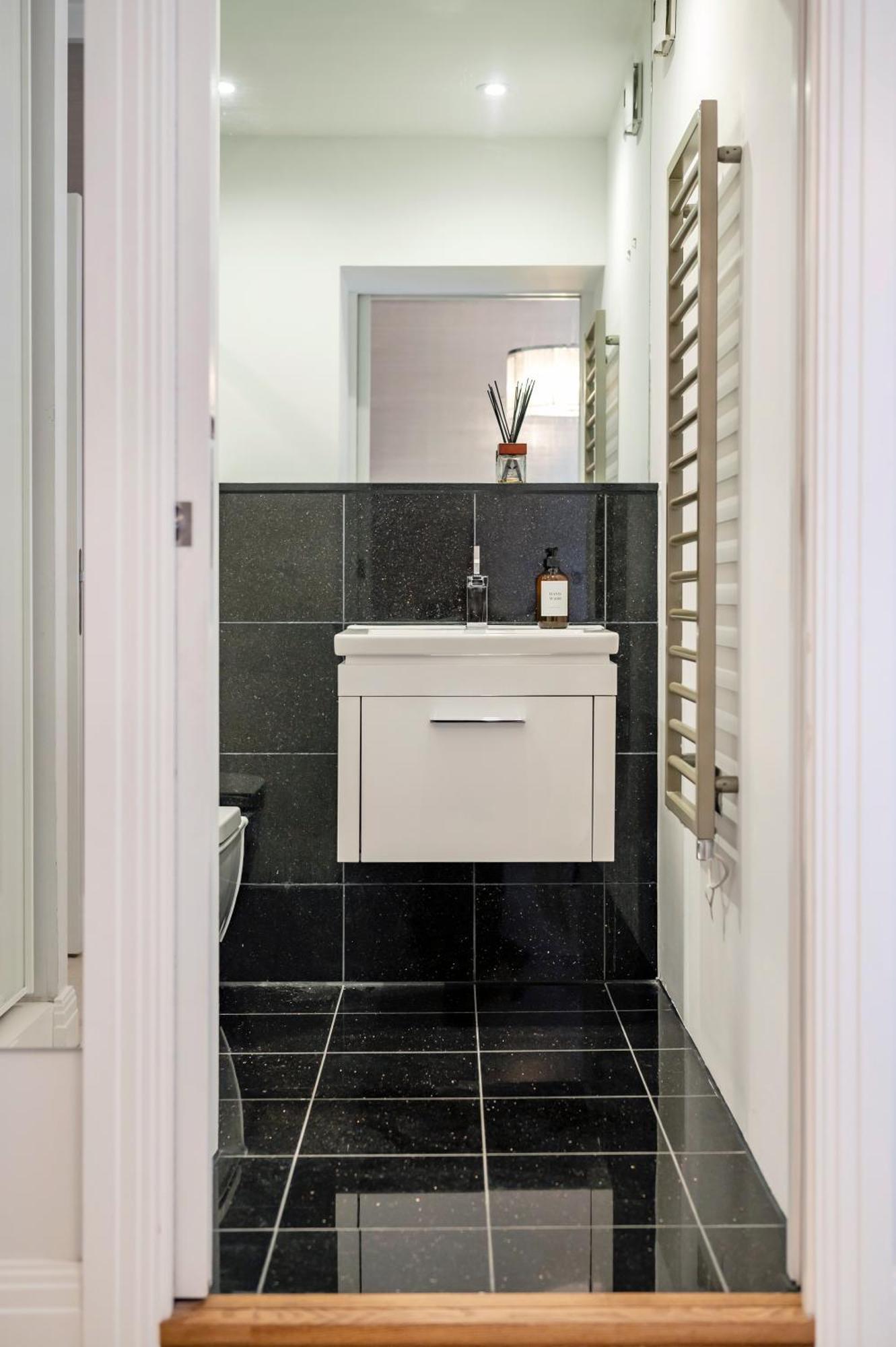 Aircon 2 Bedr, 3 Beds, 2 Bath Covent Garden, Subway Lejlighed London Eksteriør billede