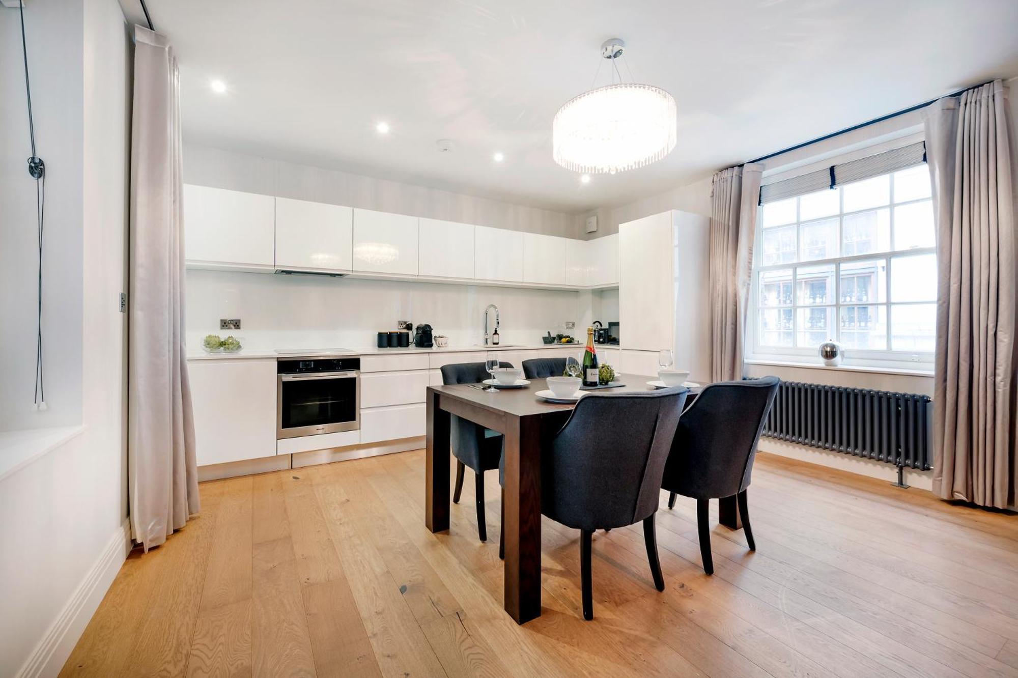 Aircon 2 Bedr, 3 Beds, 2 Bath Covent Garden, Subway Lejlighed London Eksteriør billede
